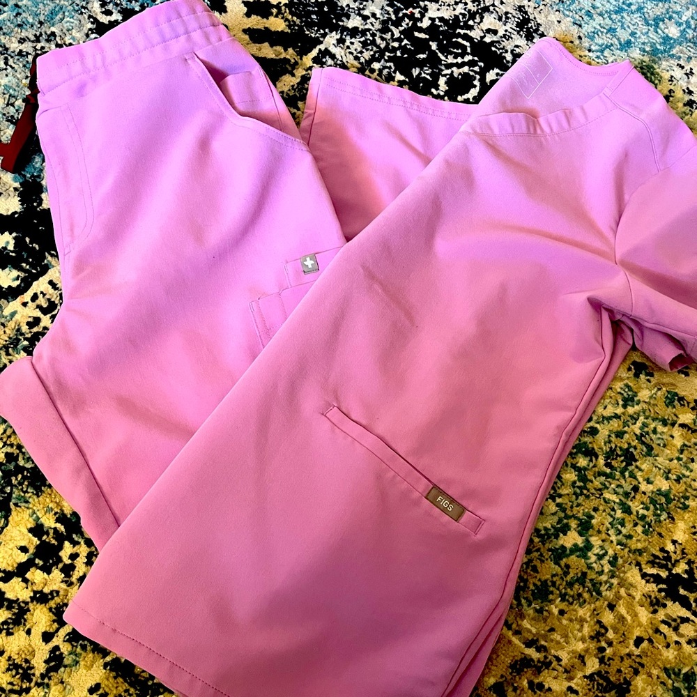 Figs scrub set